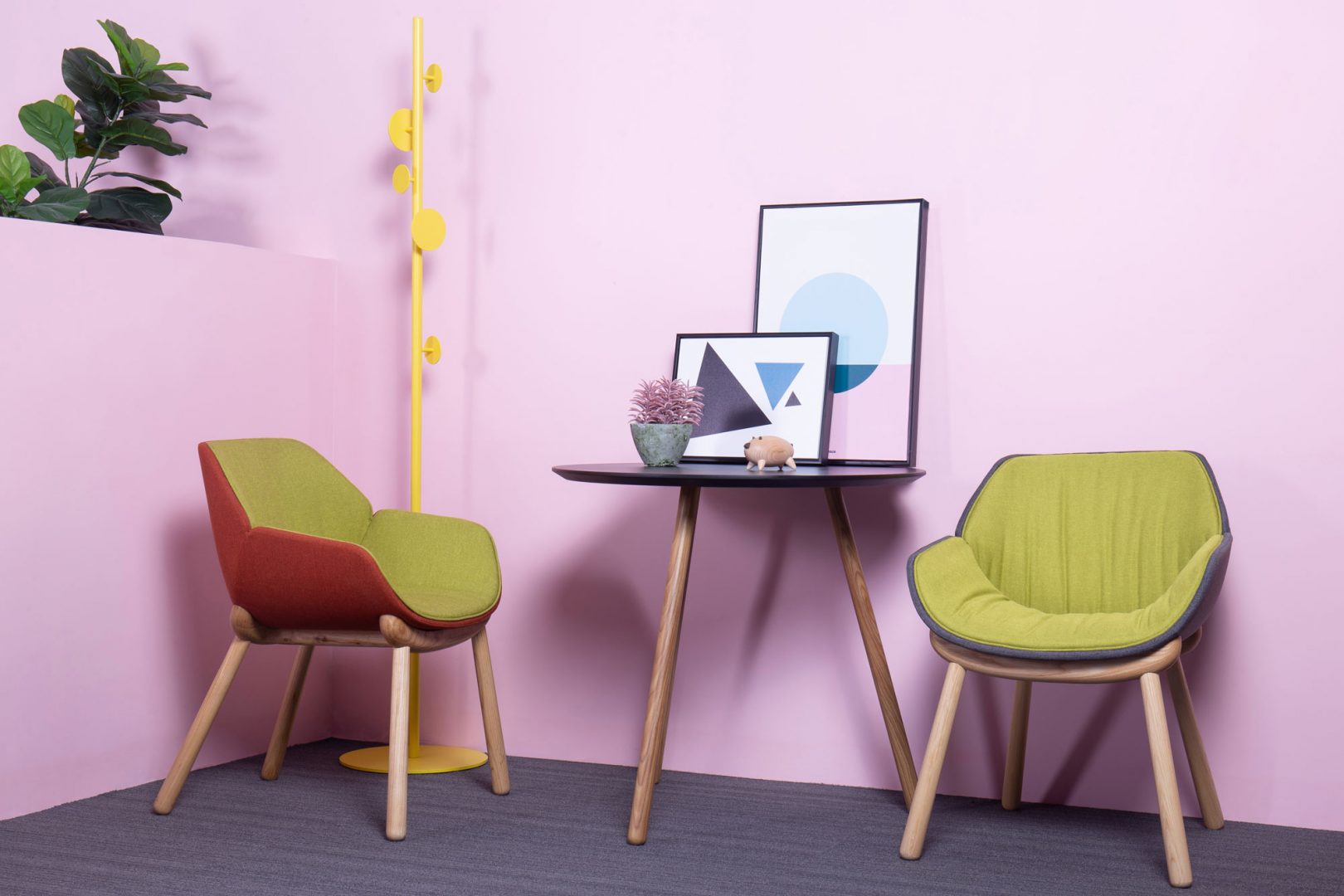 UFO CHAIR
